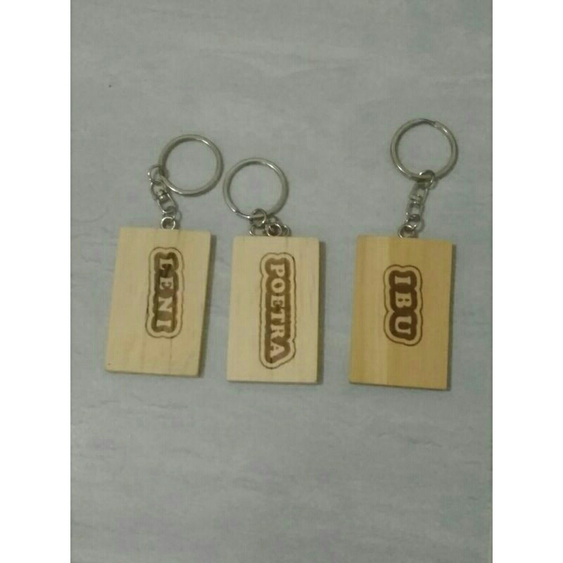 Gantungan Kunci Nama / Gantungan Kunci Custom Nama / Gantungan Kunci Kayu