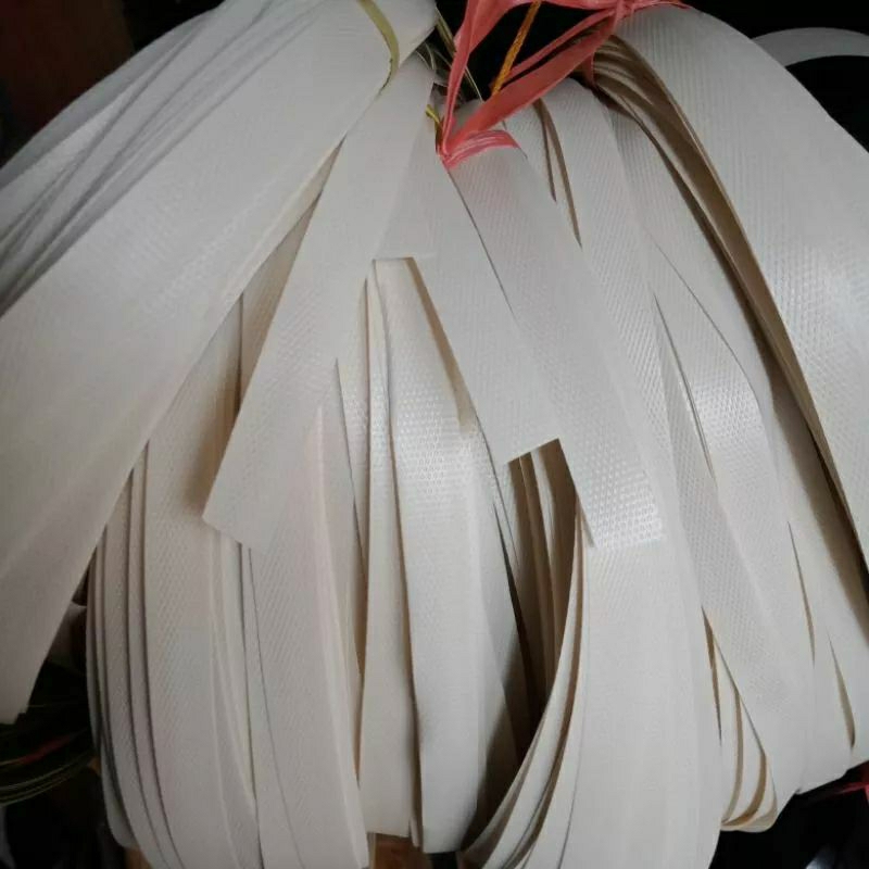 sendaren / gebang layang layang tali peti tipis