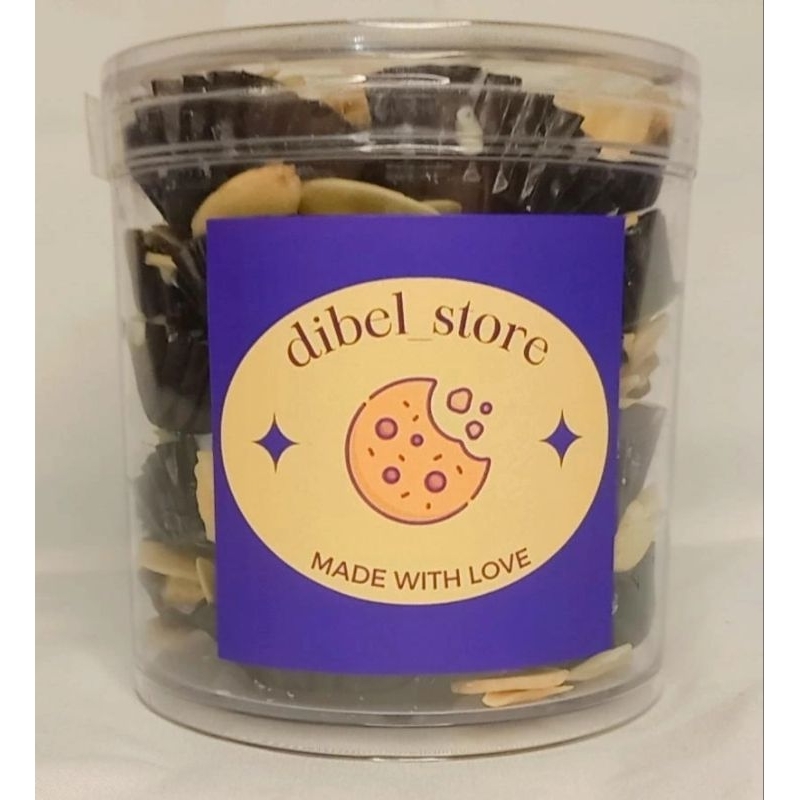 

Almond White Cookies (Kue Almond Coklat Putih)