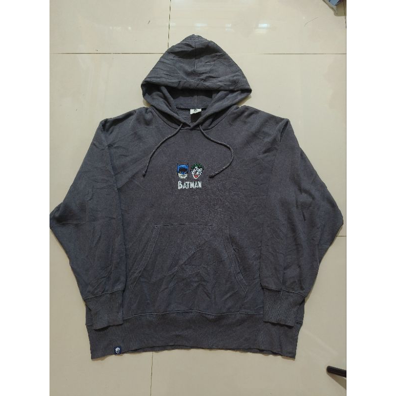 Hoodie Pria GU(Global Uniqlo) x DC Dark Grey Size XL