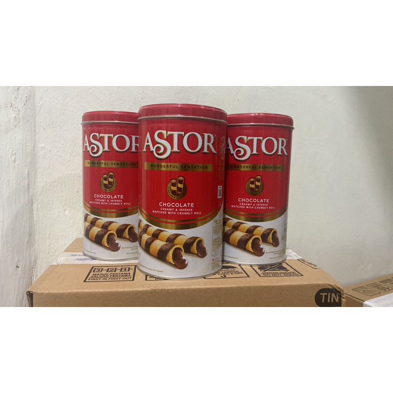 

Astor Chocolate Wafer Stick Kaleng 330gram Murah