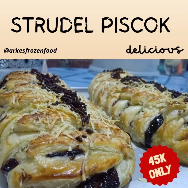 

Strudel piscok by arkesfood