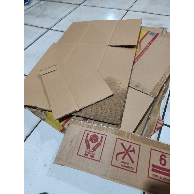 

TAMBAHAN PACKING KARDUS /TAMBAHAN KARDUS PAKING KEMASAN