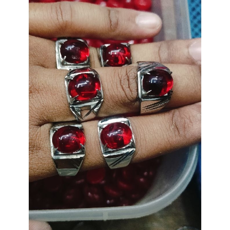 Cincin Stainless Monel Batu Merah Siam Obsidian