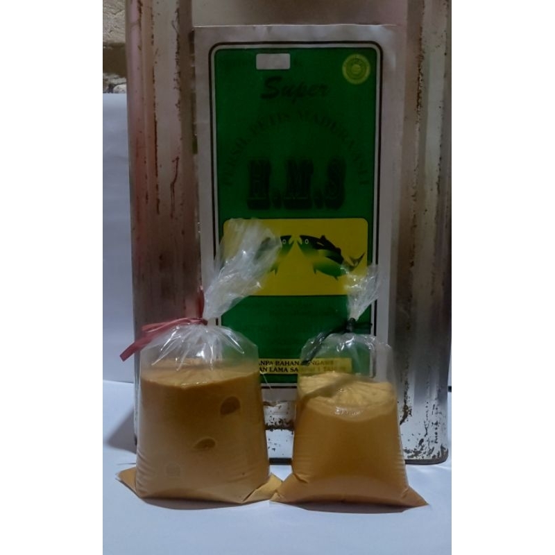

Petis Ikan Tuna Kwalitas Super H.M.S Pamekasan Madura kemasan plastik