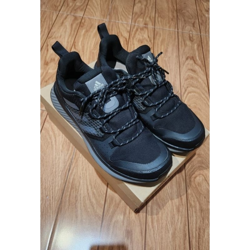 Adidas AX3