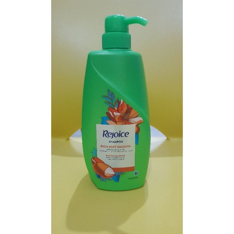 Rejoice Shampoo Rich Soft Smooth 600ml / shampoo rejoice /shampo rejoice
