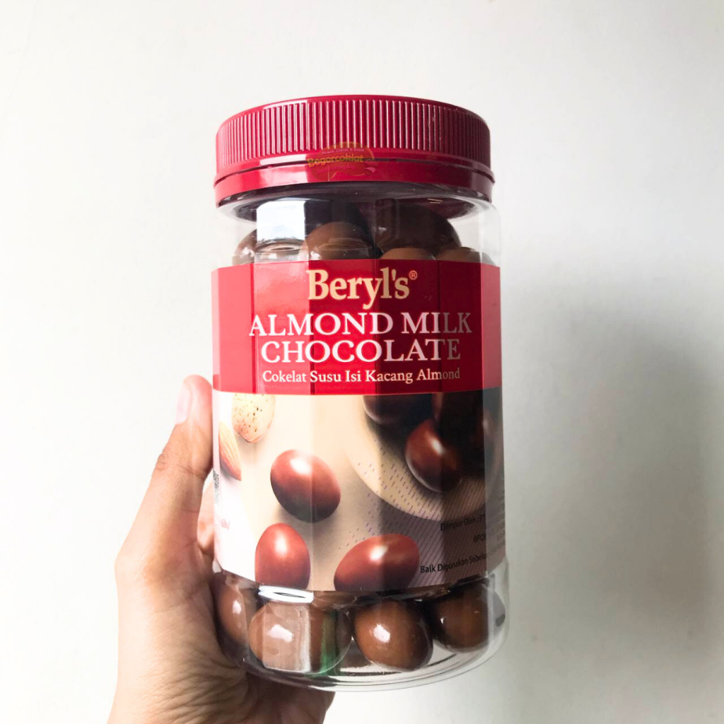 

Coklat Beryl's Almond Milk Jar 450gr