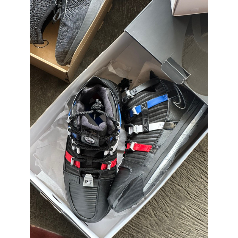 Nike Lebron 3 BARBERSHOP ORIGINAL D09354 001