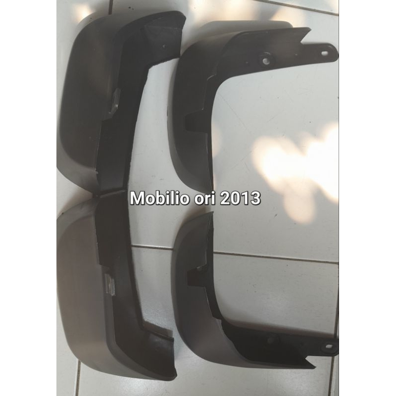 mudguard/karpet lumpur mobilio asli