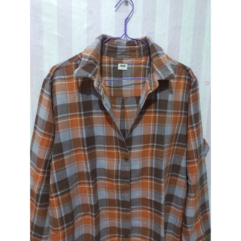 Kemeja Uniqlo PL