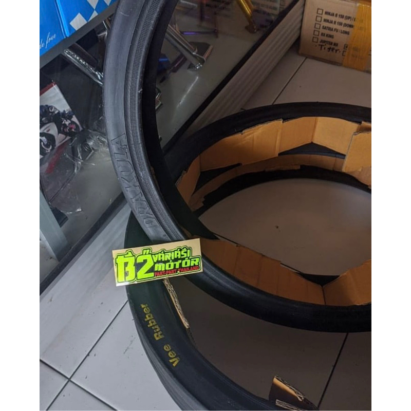 OBRAL BAN VEE RUBBER DRAKULA 60/80-17