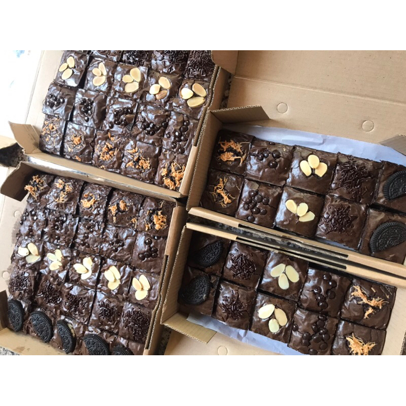 

Fudgy Brownies Uk.20x10