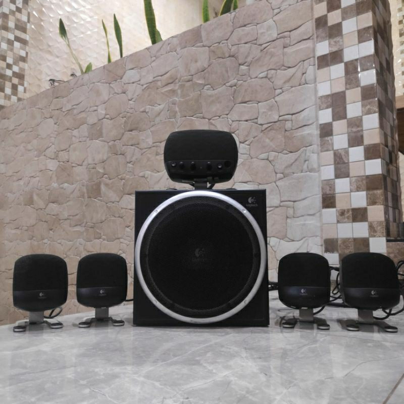 Speaker Komputer Logitech Z640 Preloved