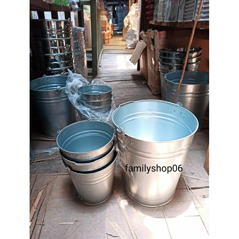 Ember Galvanis Wadah Kaleng Pot Tebal 20 Liter