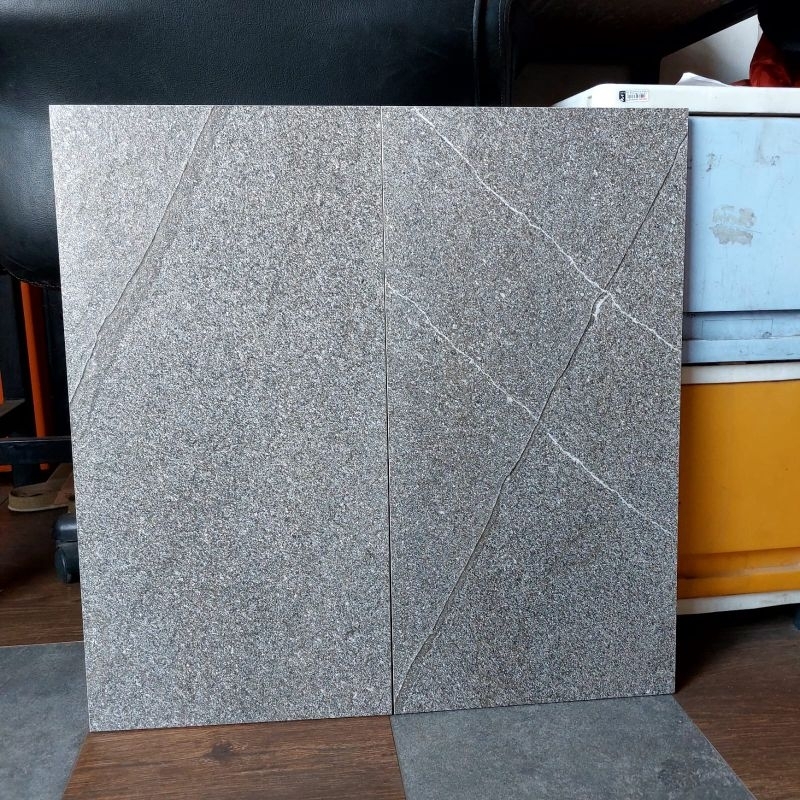 Granite 30x60 D claustral charcoal