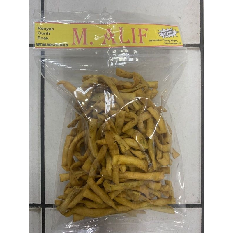 

SNACK KUE BAWANG