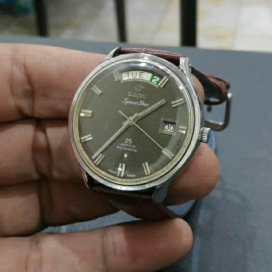 TITONI SPACE STAR PRESIDENT 25J Circa 1970