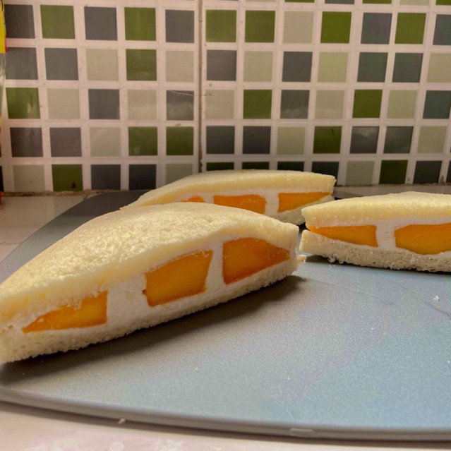 

Sando Fruit Japanese Sandwich
