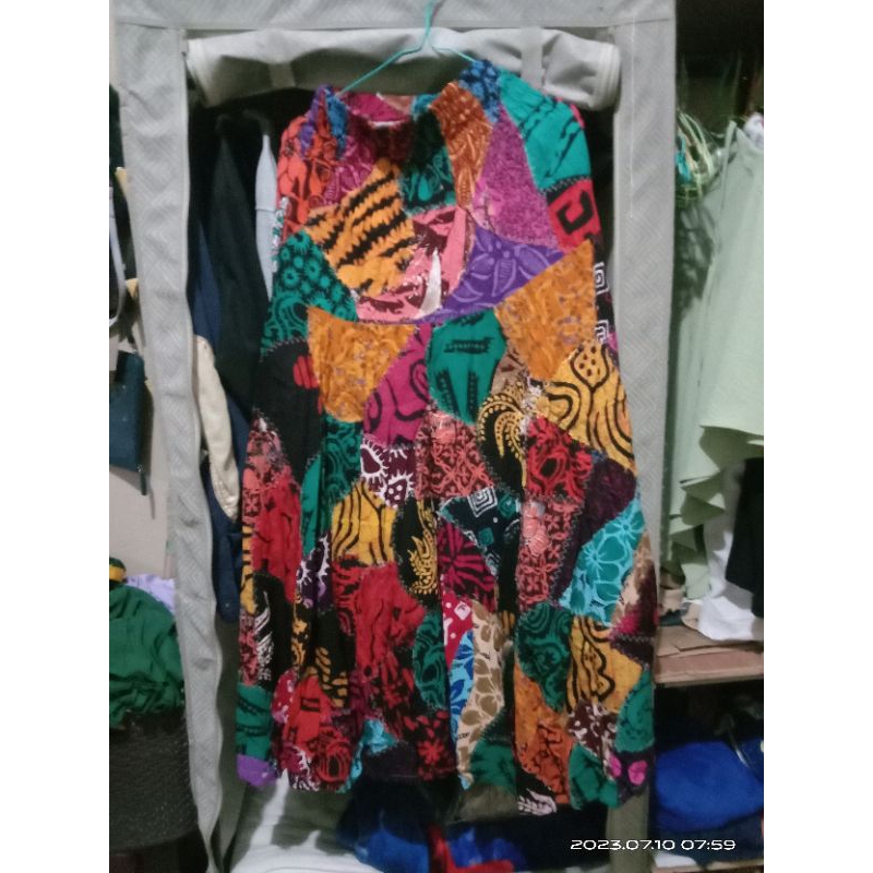 Rok Etnik/ Batik Lebar
