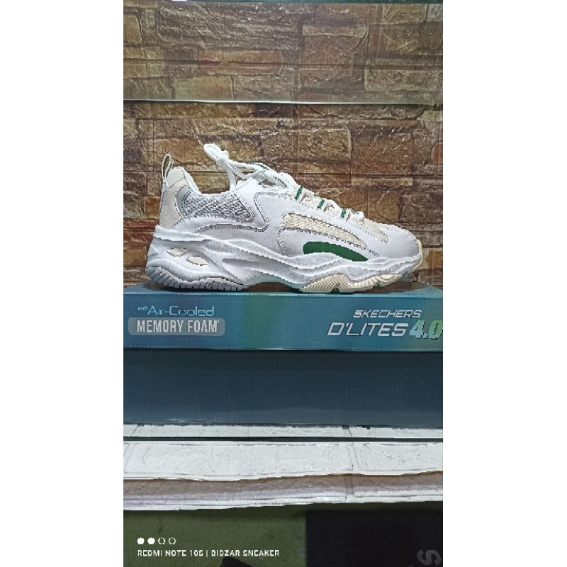 Sepatu Pria Skechers D lites 4.0 Original BNIB