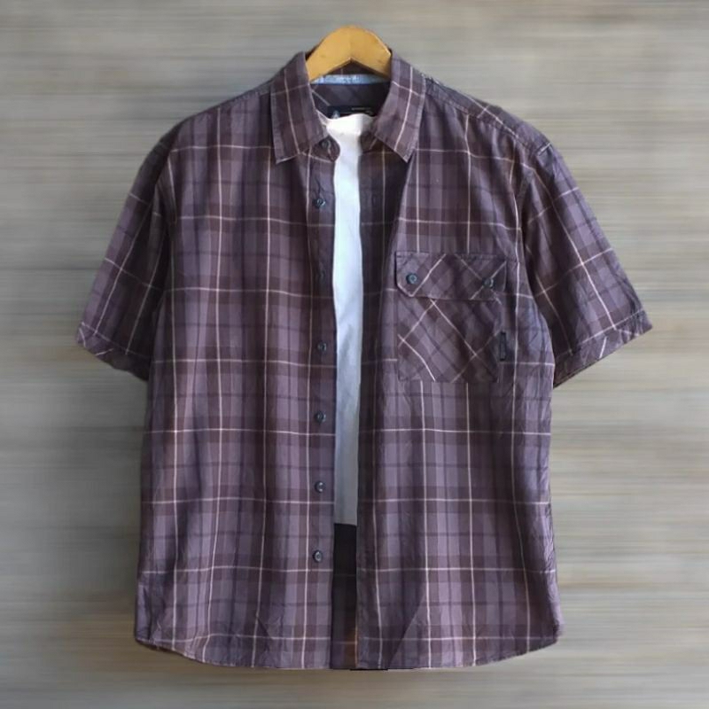 Kemeja Katun Airwalk