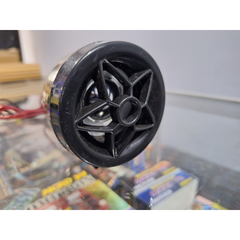 Speaker Vokal pasif satelit pilar mobil jernih led nyala tanaka HITAM