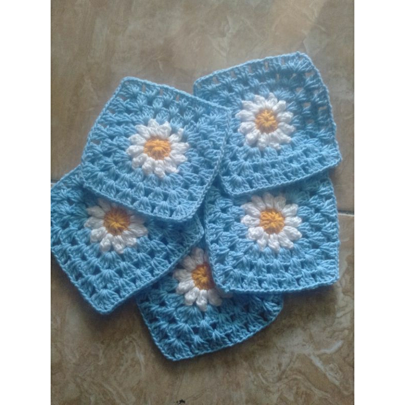 granny daisy 10 x 10cm
