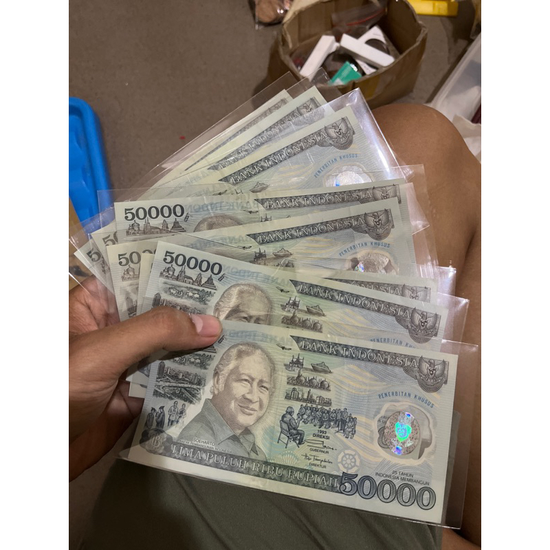 Uang Kuno 50000 Soeharto Plastik atau Polymer