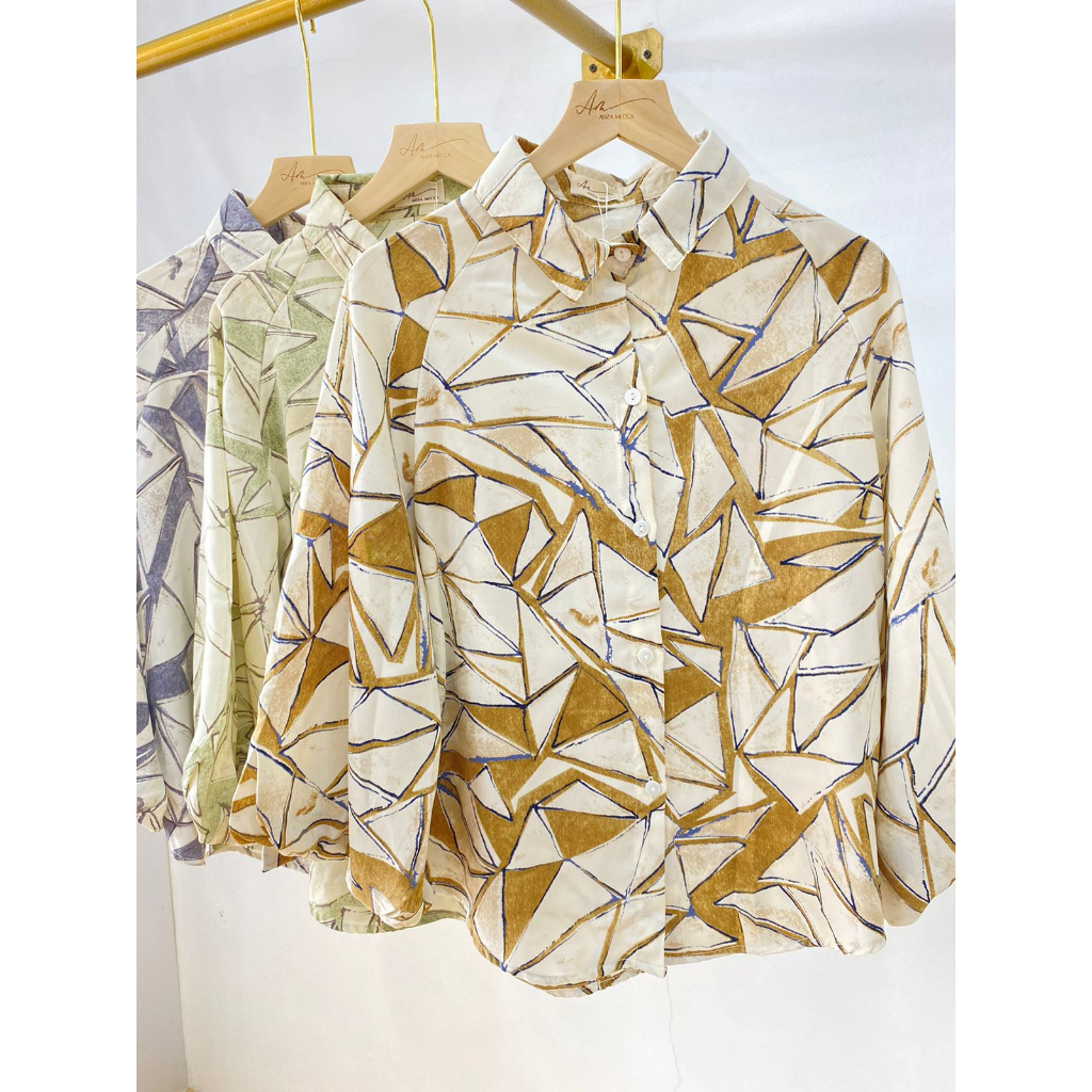 TRIGON SHIRT - Kemeja Wanita