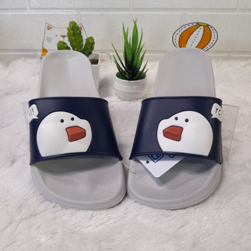 Sandal anak perempuan slop karakter bebek 30-35 1023
