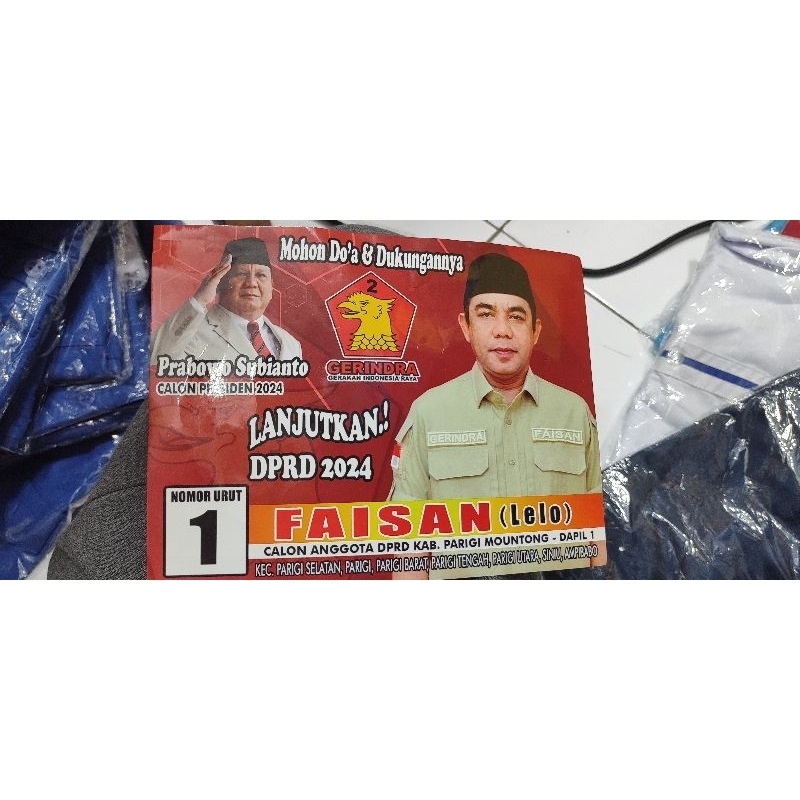 

stiker PDI banteng merah ukuran 15x20