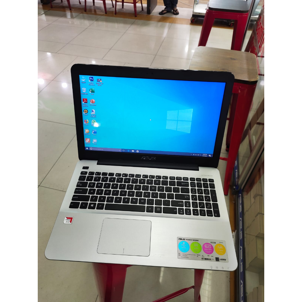 LAPTOP ASUS X555B AMD A9 RAM 4GB SSD 128GB Windows 10 Siap Pakai