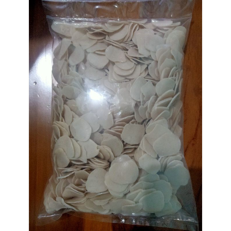 

⭐⭐⭐⭐⭐1 KG Kerupuk kemplang ikan tenggiri palembng kwalitas super