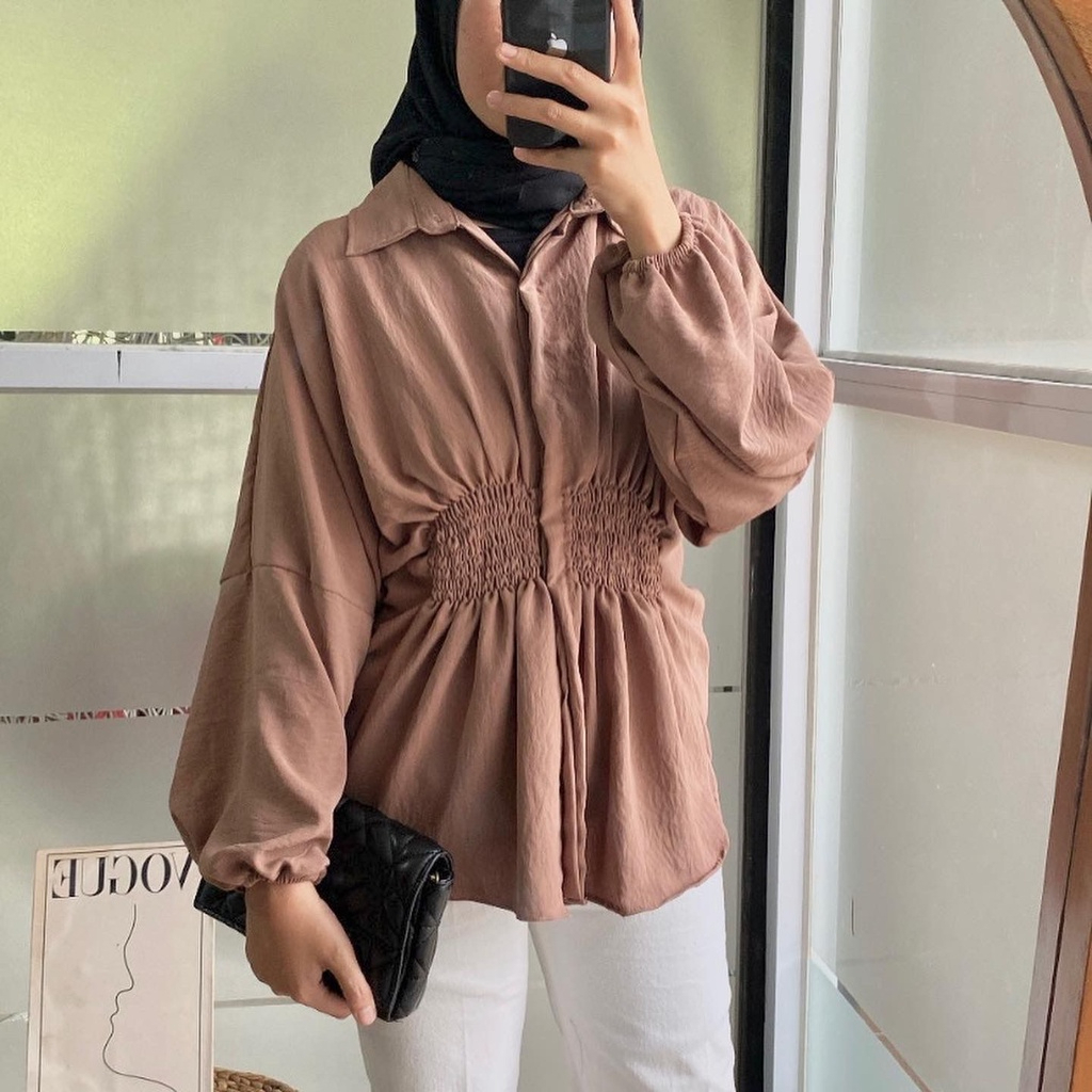 Sherly Top Blouse Smoke Crinkle Wanita Kekinian Baju Atasan Polos Wanita Kerut Depan Terbaru