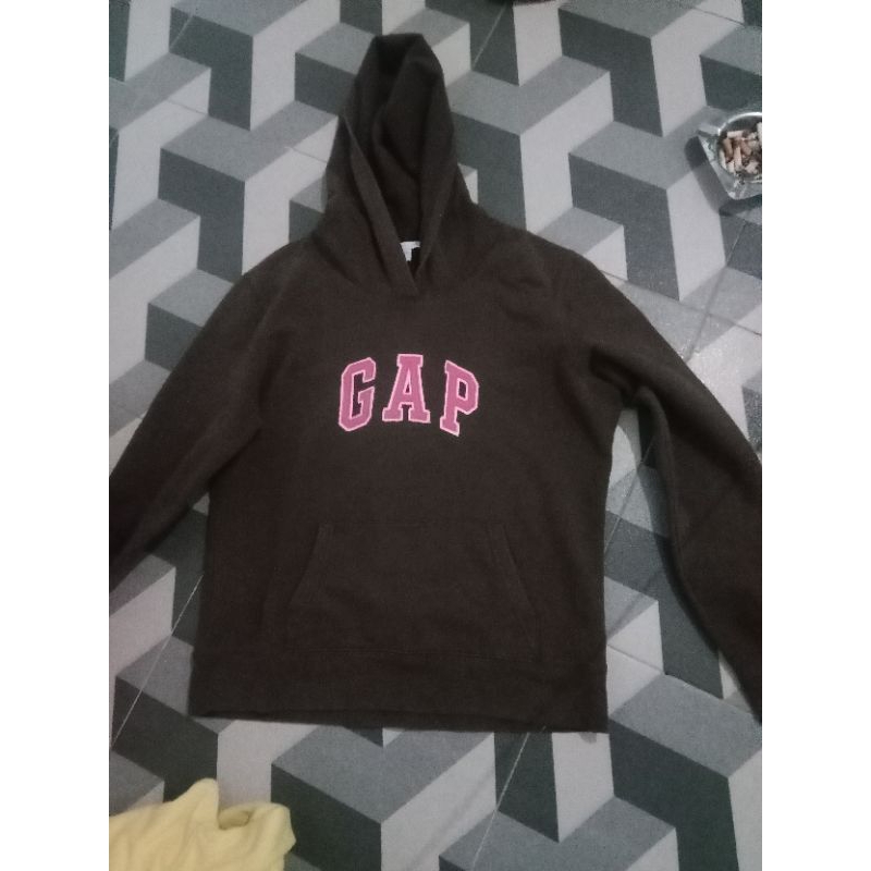 Gap Brown second