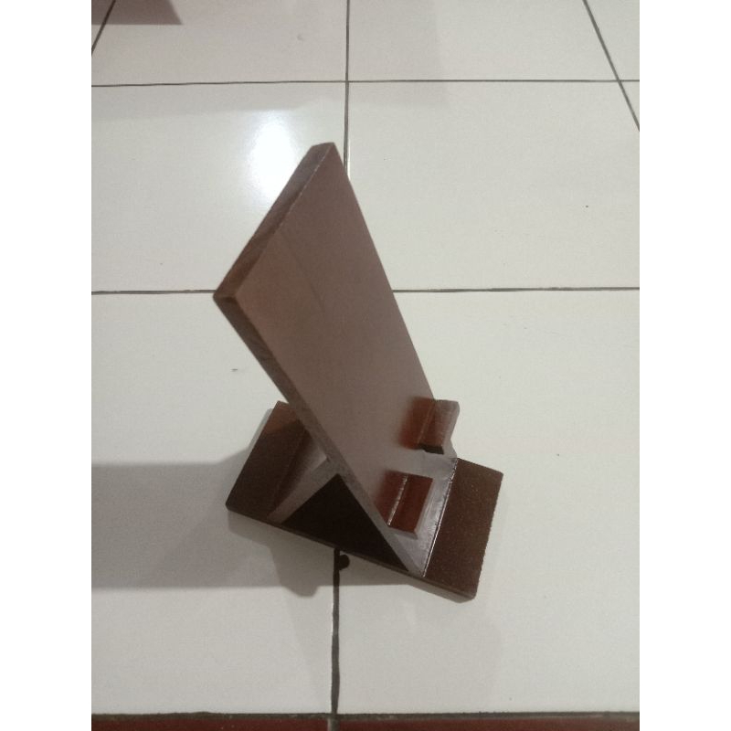 Tatakan HP dari Kayu Jati