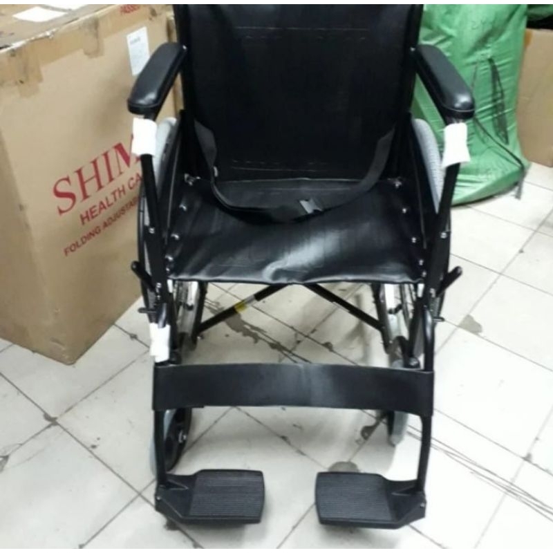Kursi roda standar rumah sakit kursi roda lipat