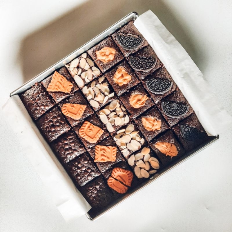 

Broniece - Brownies Sekat Mix 22x22cm