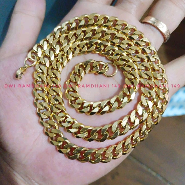 Kalung Titanium Rantai Gold Besar 7mm / Kalung Pria Wanita