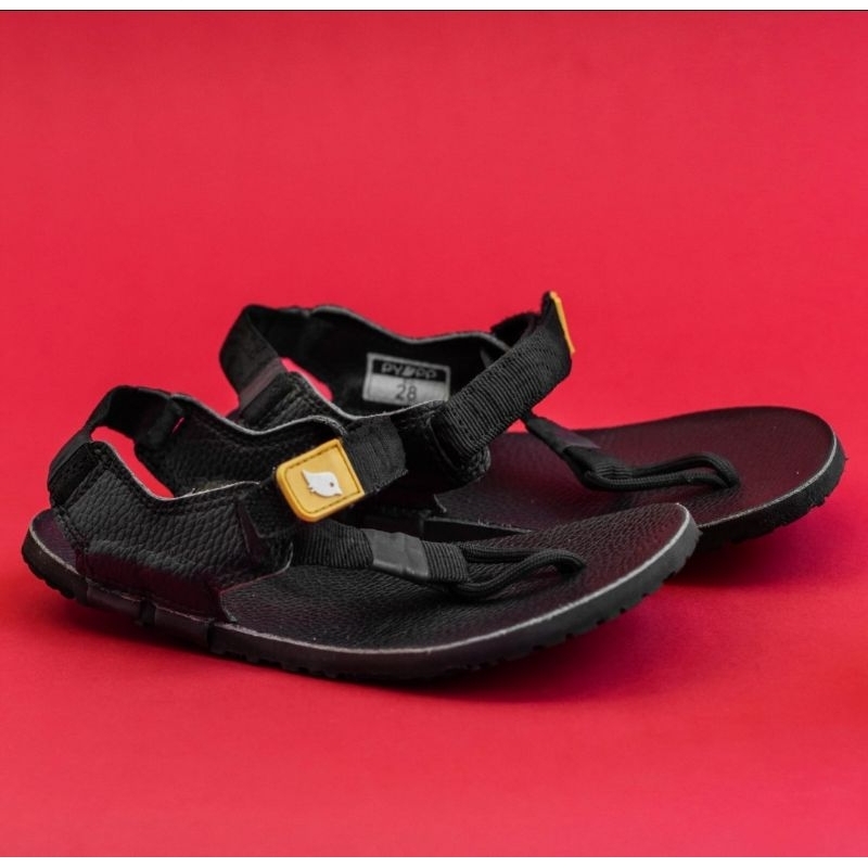 [PRELOVED] PYOPP Tapak Barefoot Flip-Flops Size 28