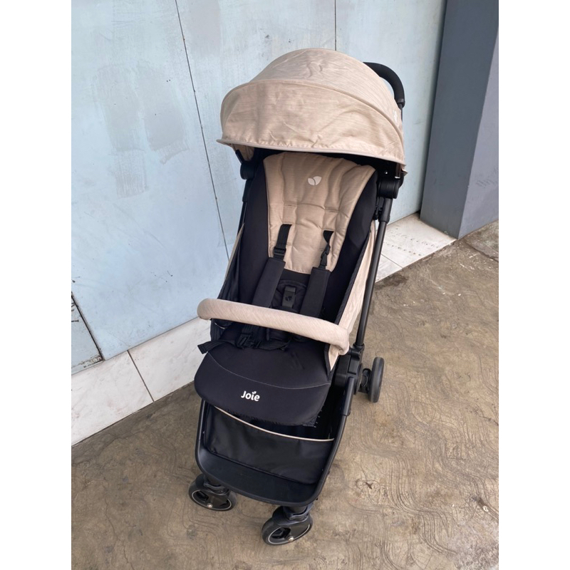 PRELOVED STROLLER JOIE PACT LITE