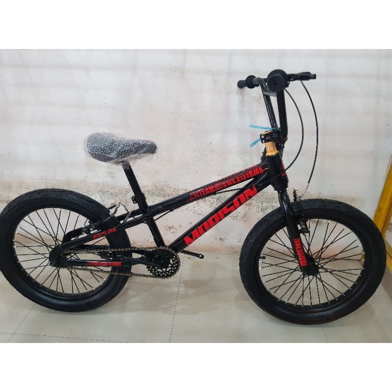 Sepeda BMX 20 inch MORISON ( BAN JUMBO 3.0 ) ( WARNA HITAM / BLACK )