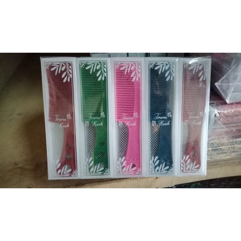 souvenir sisir besar