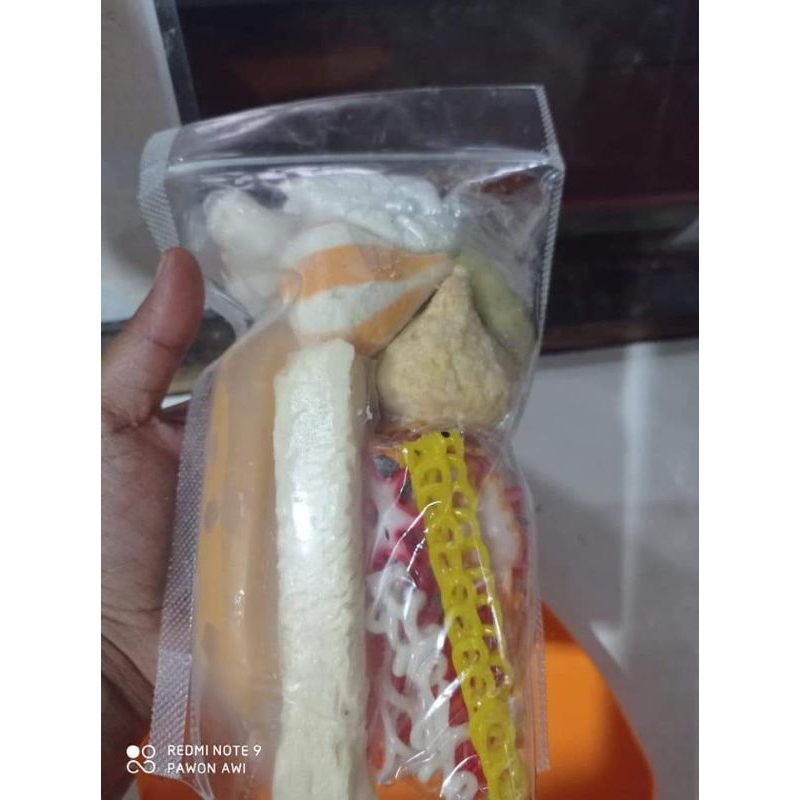 

seblak seefood jeletet meletet