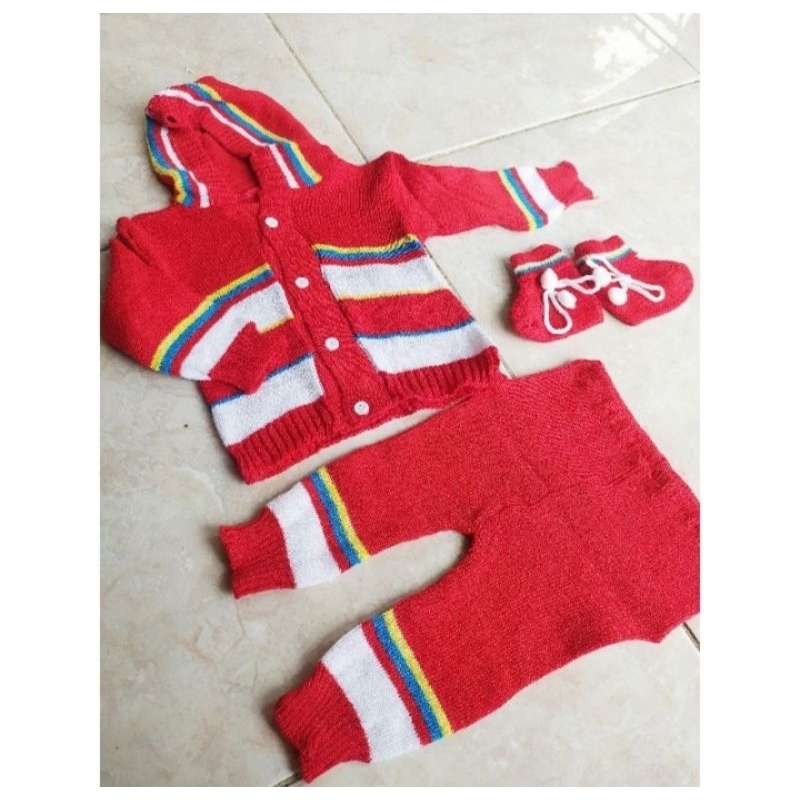 set baju rajut bayi