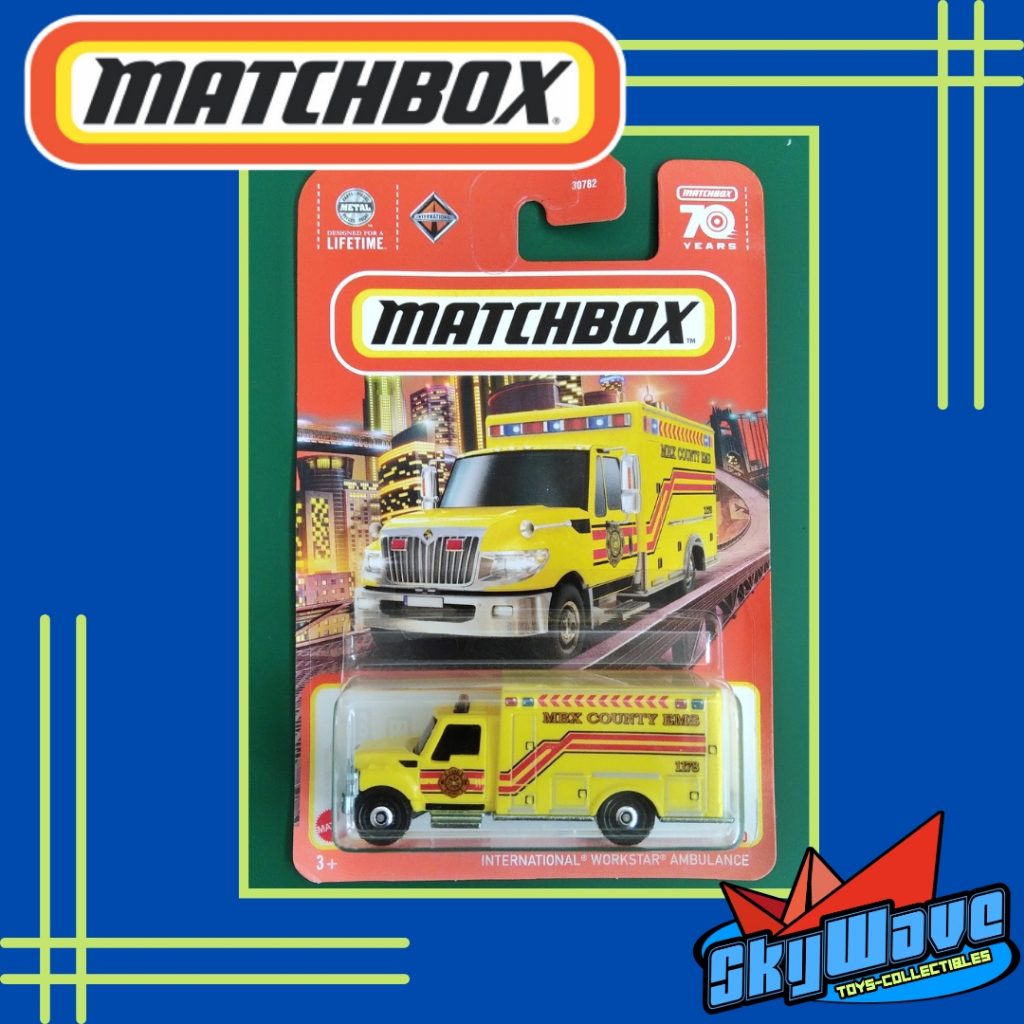 Diecast Matchbox 2023 - International Workstar Ambulance