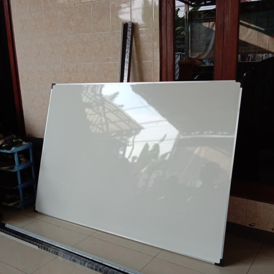 

whiteboard gantung 120 x 180 cm nonmagnetik