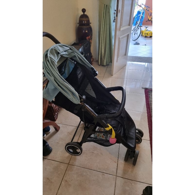 stroller mamas papas acro cabin size