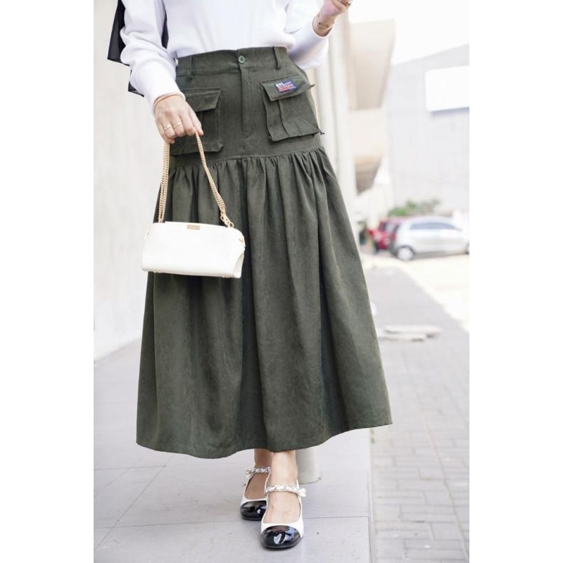 Ready New Skirt Trendy by Gyl Authentic// Rok Gyl